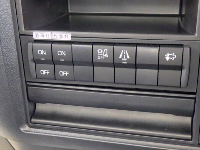 MITSUBISHI FUSOU FIGHTER 2025 Image 31