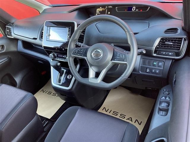 NISSAN SERENA  S-HYBRID 2016 Image 31