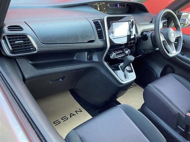 NISSAN SERENA  S-HYBRID 2016 Image 31