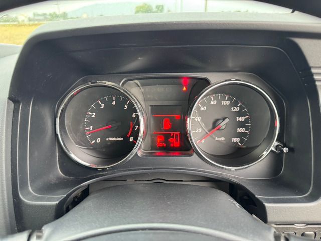 MITSUBISHI DELICA D:5 2WD 2010 Image 31