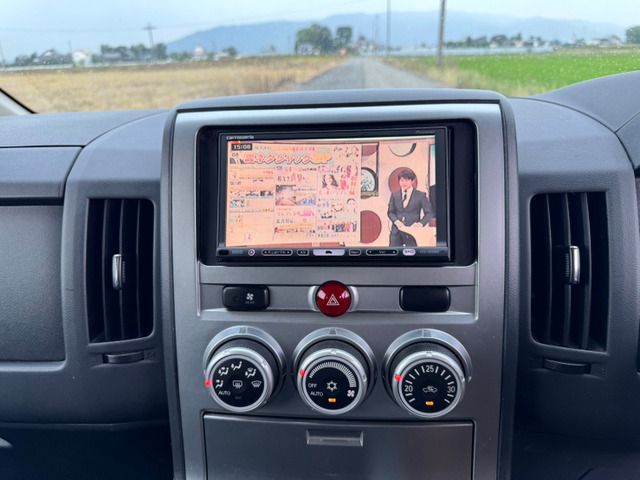 MITSUBISHI DELICA D:5 2WD 2010 Image 31