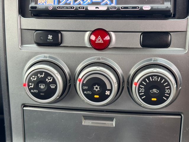 MITSUBISHI DELICA D:5 2WD 2010 Image 31