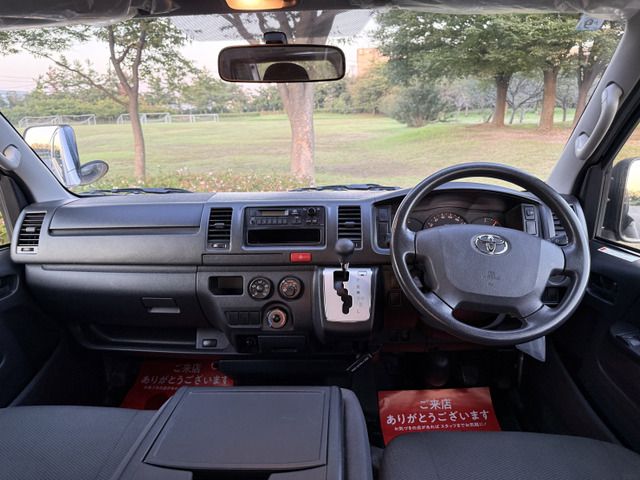 TOYOTA HIACE VAN 4WD 2014 Image 31