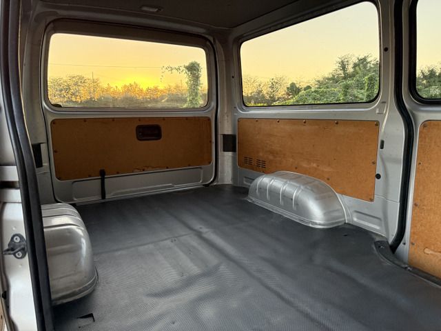 TOYOTA HIACE VAN 4WD 2014 Image 31