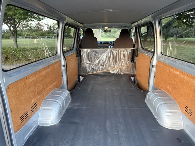 TOYOTA HIACE VAN 4WD 2014 Image 31