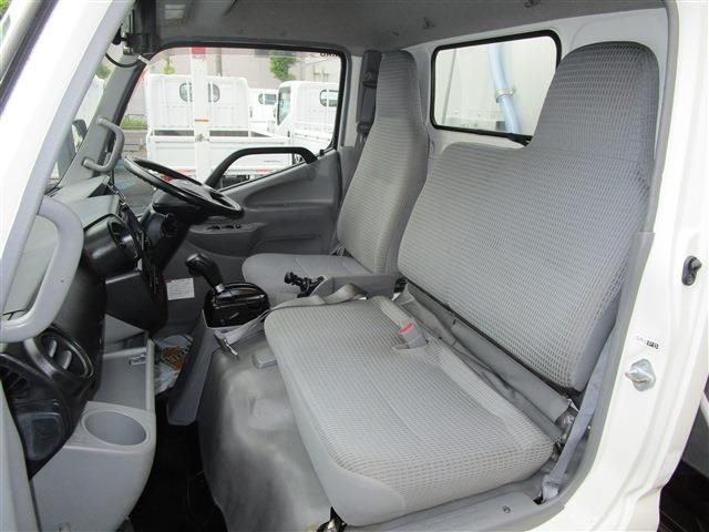 HINO DUTRO 2016 Image 31