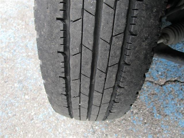 HINO DUTRO 2016 Image 31