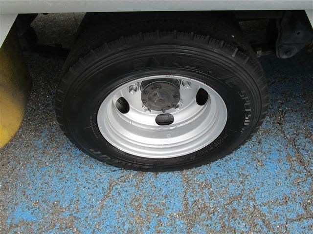 HINO DUTRO 2016 Image 31