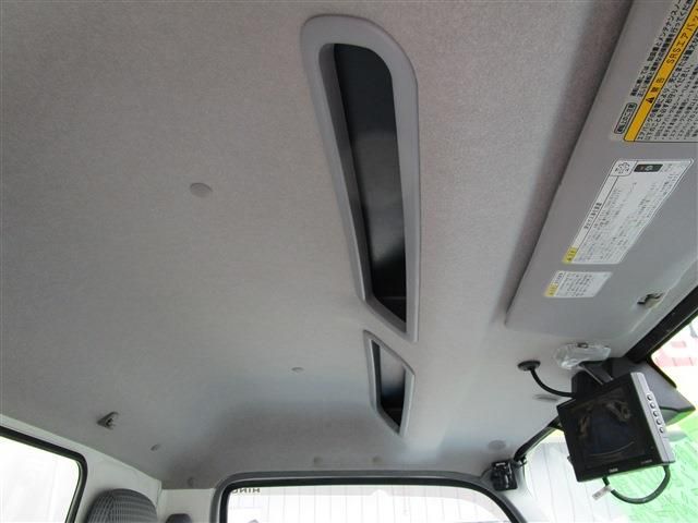 HINO DUTRO 2016 Image 31