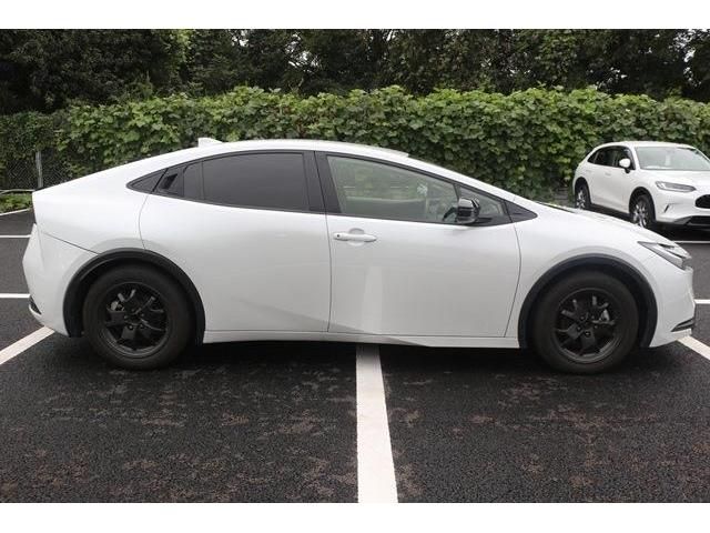 TOYOTA PRIUS 2024 Image 31