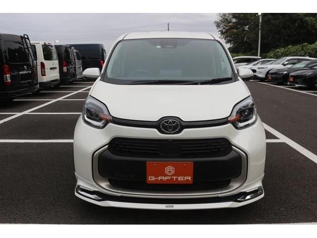 TOYOTA SIENTA HYBRID 2023 Image 31