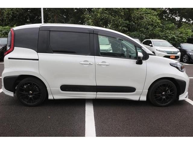 TOYOTA SIENTA HYBRID 2023 Image 31