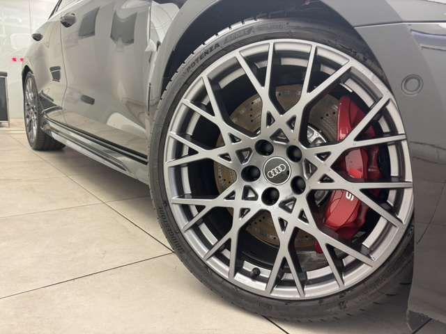 AUDI RS3 SEDAN 2025 Image 31