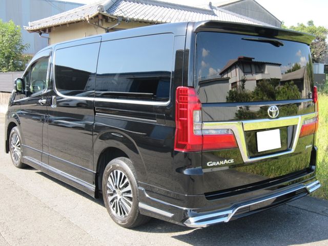 TOYOTA GRANACE 2020 Image 31