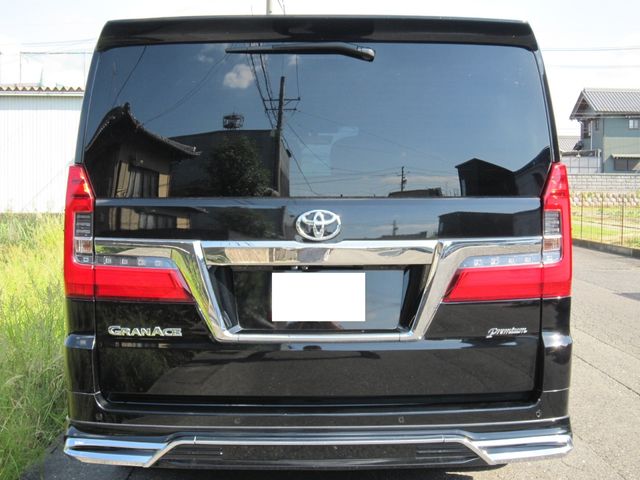 TOYOTA GRANACE 2020 Image 31