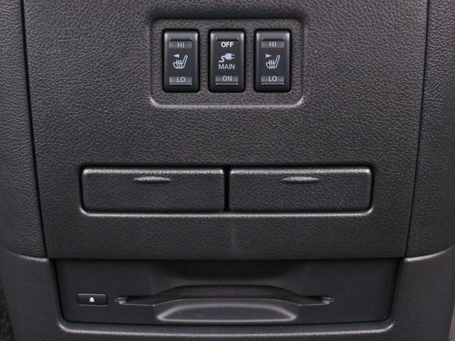 NISSAN ELGRAND 2015 Image 31