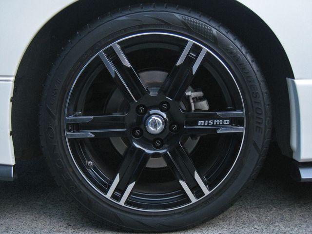 NISSAN ELGRAND 2015 Image 31