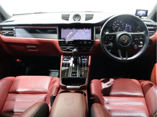 PORSCHE MACAN 2023 Image 31
