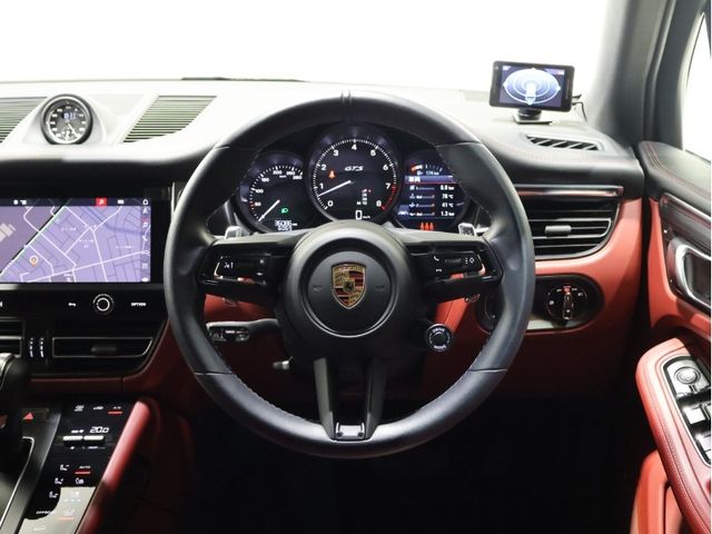 PORSCHE MACAN 2023 Image 31