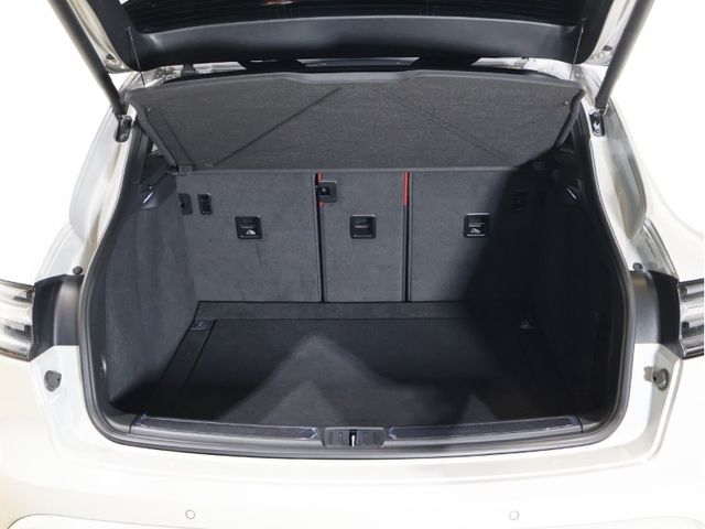 PORSCHE MACAN 2023 Image 31
