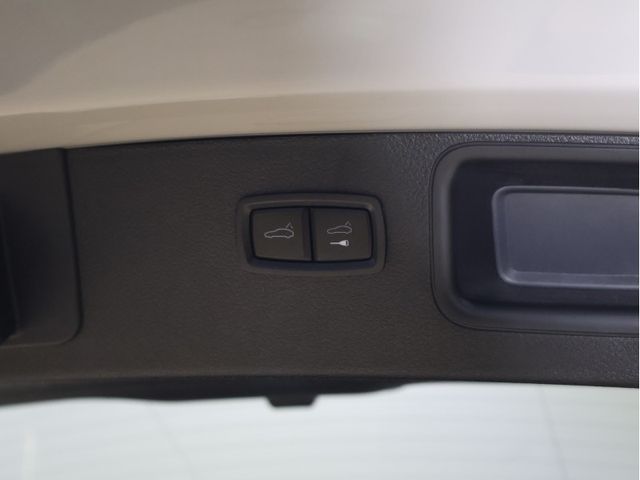 PORSCHE MACAN 2023 Image 31