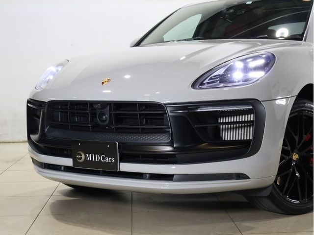PORSCHE MACAN 2023 Image 31