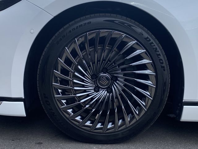 TOYOTA CROWN SEDAN HYBRID 2024 Image 31