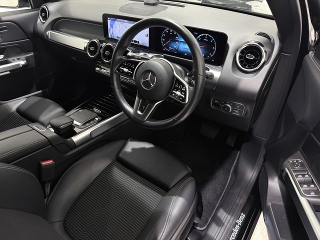 MERCEDES BENZ GLB 2021 Image 31