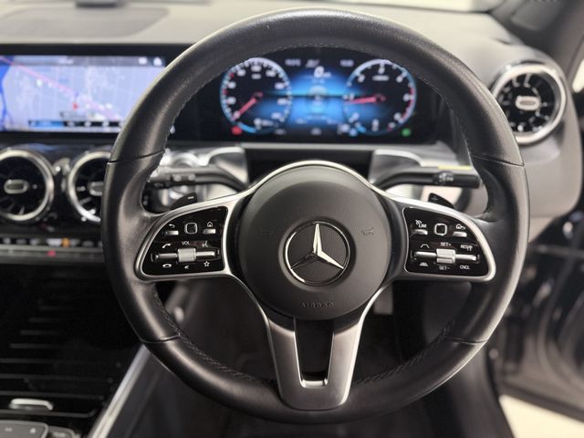 MERCEDES BENZ GLB 2021 Image 31
