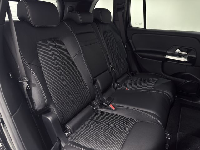 MERCEDES BENZ GLB 2021 Image 31
