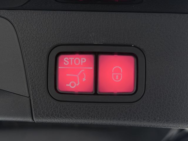 MERCEDES BENZ GLB 2021 Image 31