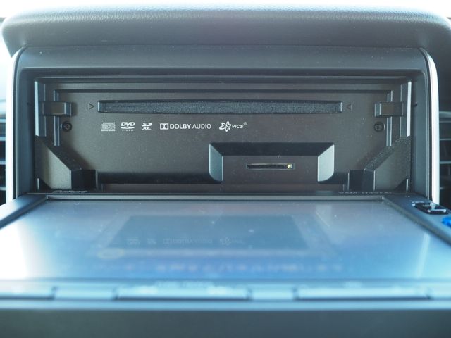 HONDA N BOX 2017 Image 31