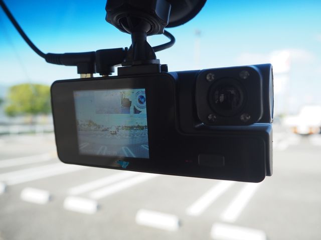 HONDA N BOX 2017 Image 31