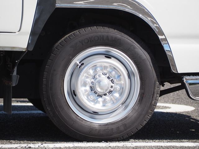 ISUZU ELF 2016 Image 31