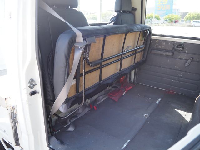 ISUZU ELF 2016 Image 31