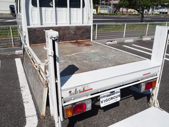 ISUZU ELF 2016 Image 31