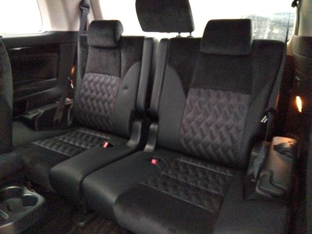 TOYOTA ALPHARD 2016 Image 31