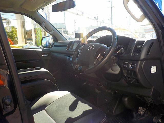 TOYOTA REGIUSACE VAN 4WD 2016 Image 31