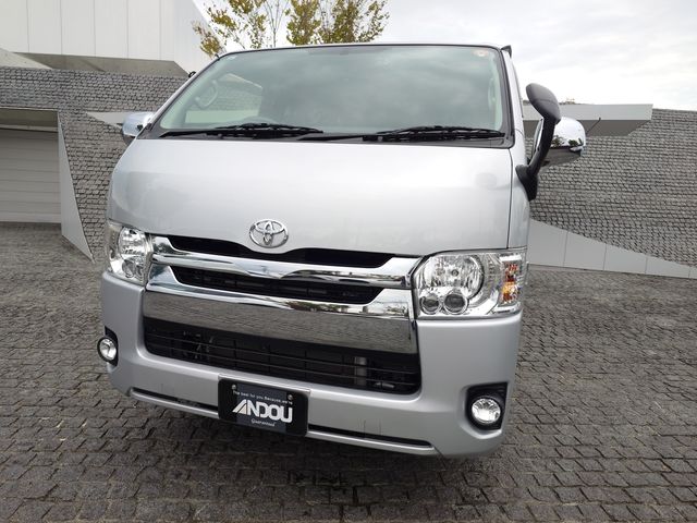 TOYOTA REGIUSACE VAN 2WD 2019 Image 31