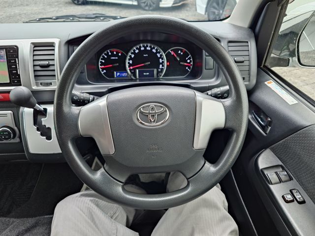 TOYOTA REGIUSACE VAN 2WD 2019 Image 31