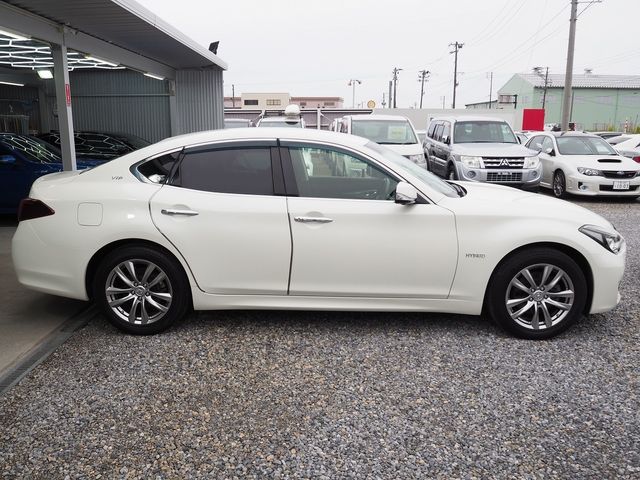 NISSAN FUGA HYBRID 2016 Image 31