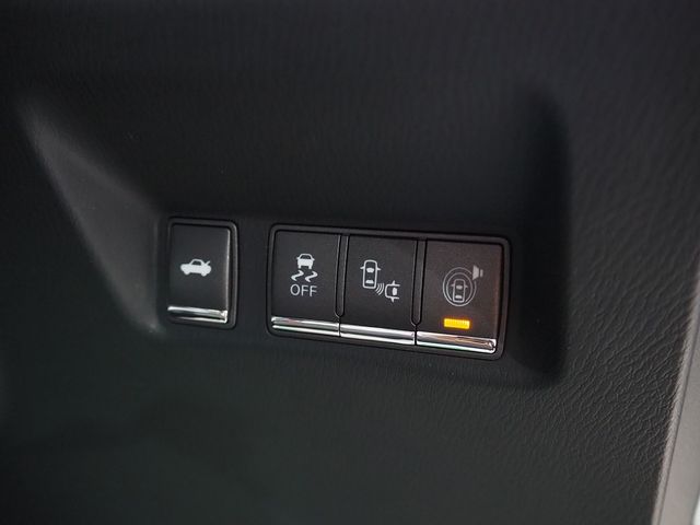 NISSAN FUGA HYBRID 2016 Image 31