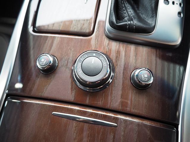 NISSAN FUGA HYBRID 2016 Image 31