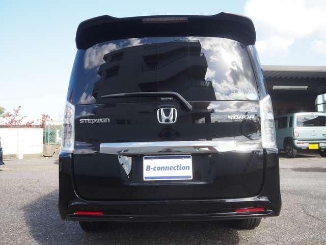 HONDA STEPWAGON SPADA 2014 Image 31