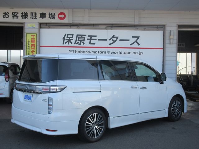 NISSAN ELGRAND  4WD 2023 Image 31