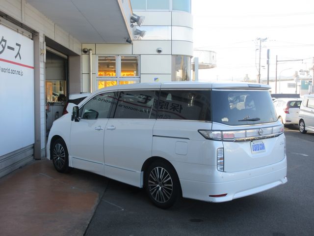 NISSAN ELGRAND  4WD 2023 Image 31