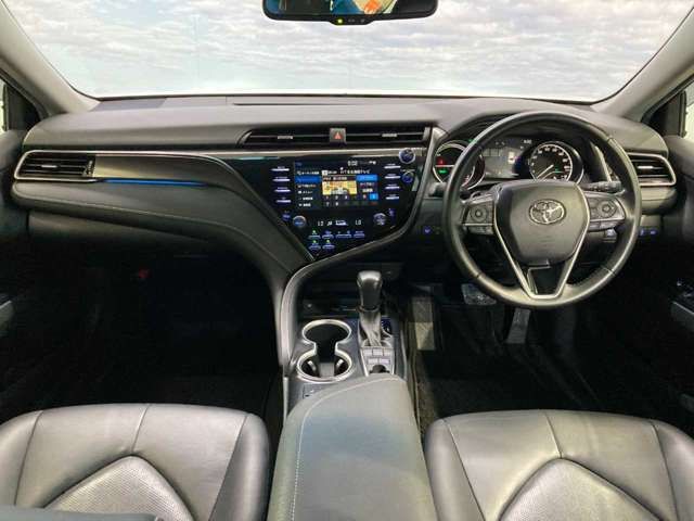 TOYOTA CAMRY HYBRID 2020 Image 31