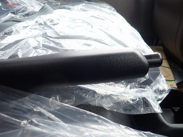 MITSUBISHI CANTER 2025 Image 31