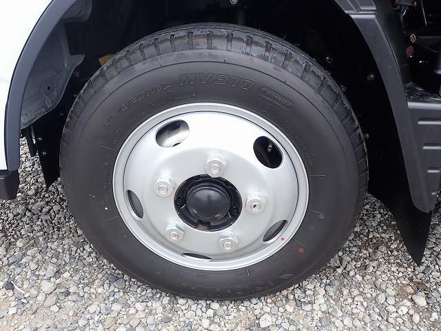 MITSUBISHI CANTER 2025 Image 31