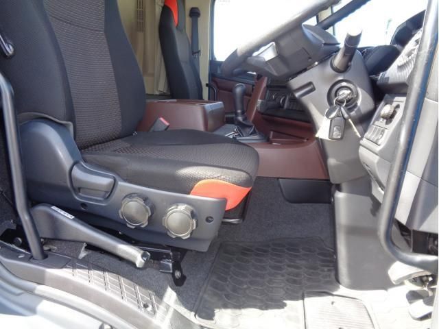 HINO PROFIA 2019 Image 31